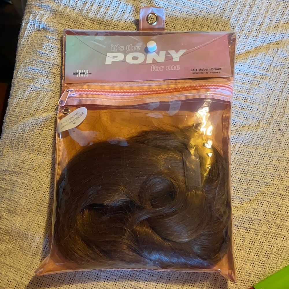 INH Lola Pony